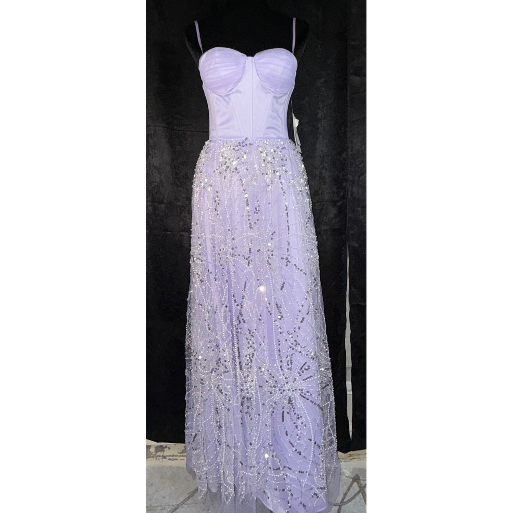 NWT Violet Weekend Lilac Beaded Sequin Formal Maxi Dress Size 3/4 MSRP $229